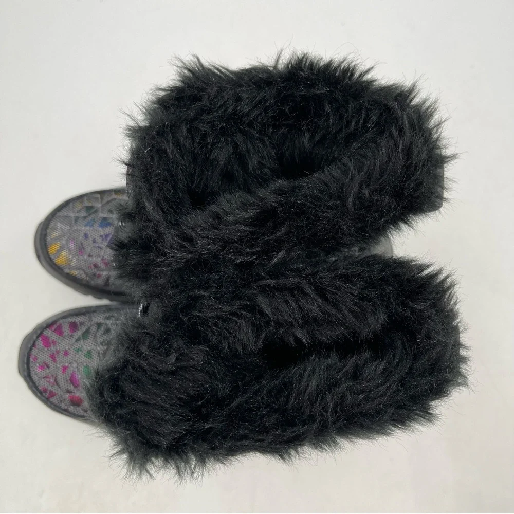 NWT! Bearpaw Big Kids Multicolor Fur Trimmed Wool Lined Winter Boots - Size 3 Y